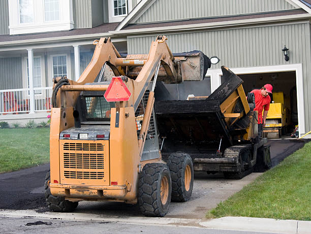 Best Driveway Paving Contractor  in Savanna, IL
